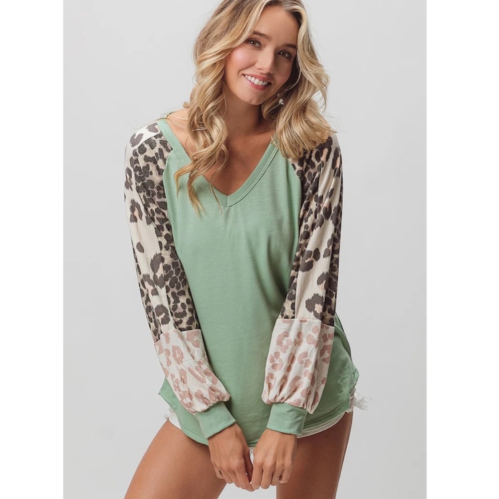 Bibi Sage Leopard Print Color Block Sleeve Top - Picture 3 of 3